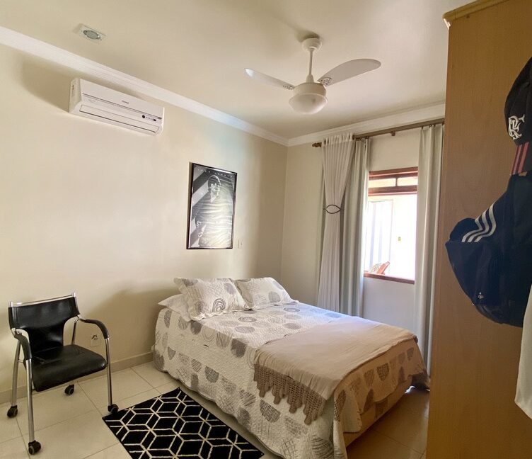 6094D9F3-4FCB-4B55-B46C-89AD79000FF3_1_105_c