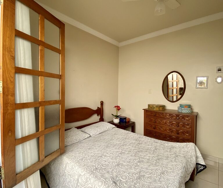 A435496A-D316-4F6C-B605-9FAA58E06DD7_1_105_c