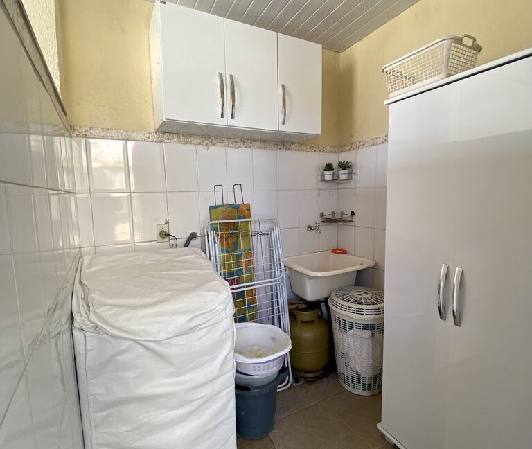 C6A6D34B-A9F4-469B-A8C5-3B517207536B_1_105_c