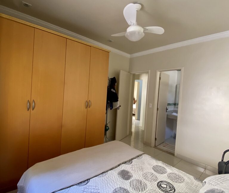 CF691B49-55D6-4A71-B767-70075E8414F3_1_105_c