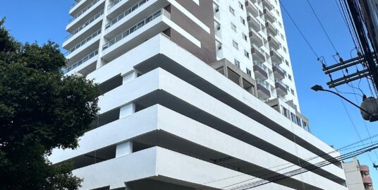 APARTAMENTO DE 02 QUARTOS NO EDIFÍCIO LE BLANC NO CENTRO