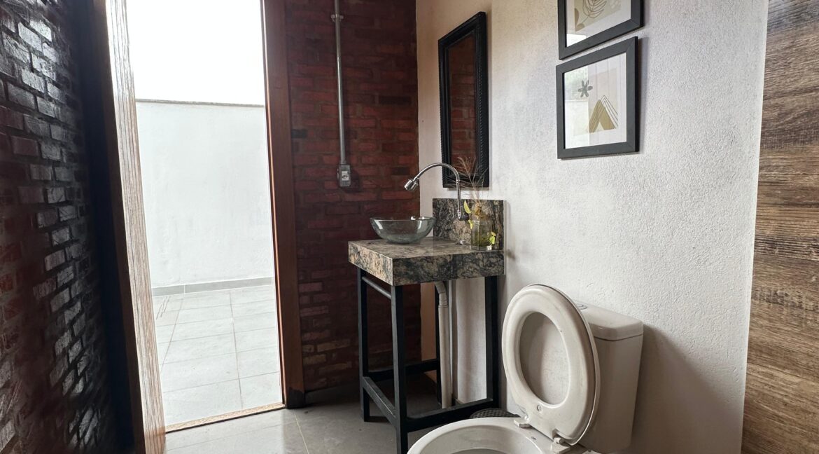 WhatsApp Image 2025-02-04 at 17.01.37 (3)