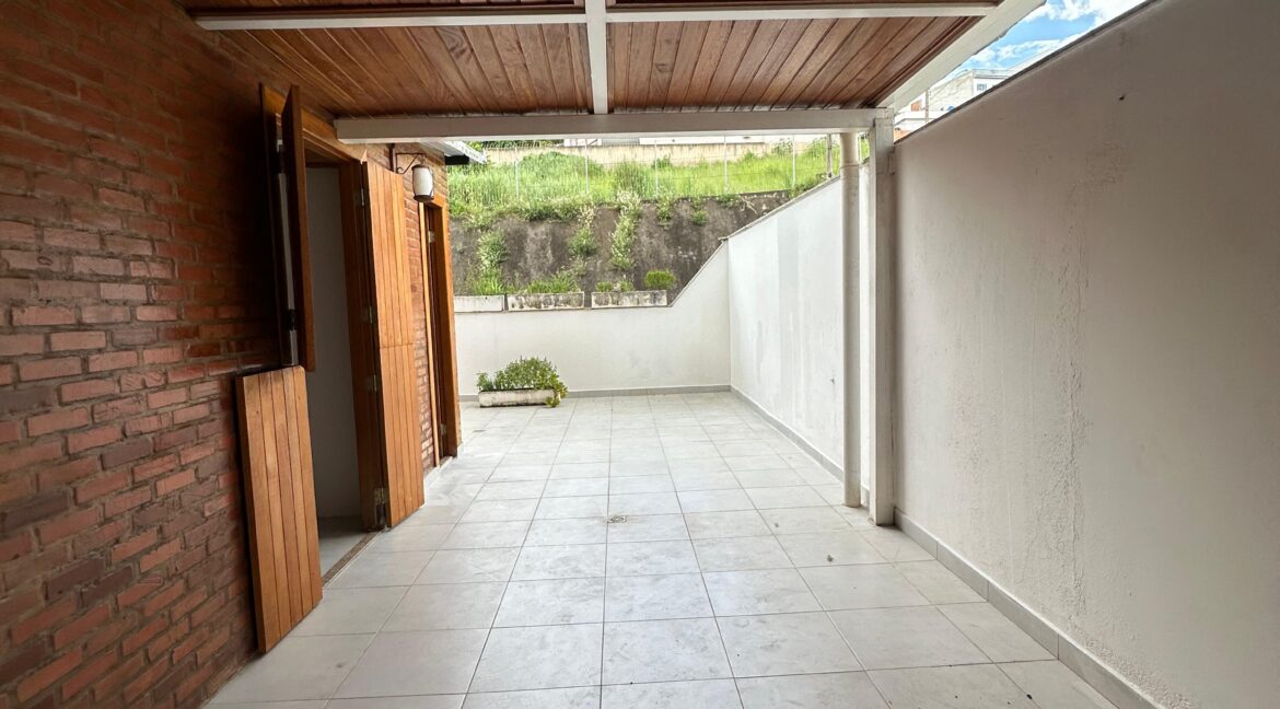 WhatsApp Image 2025-02-04 at 17.01.42 (1)