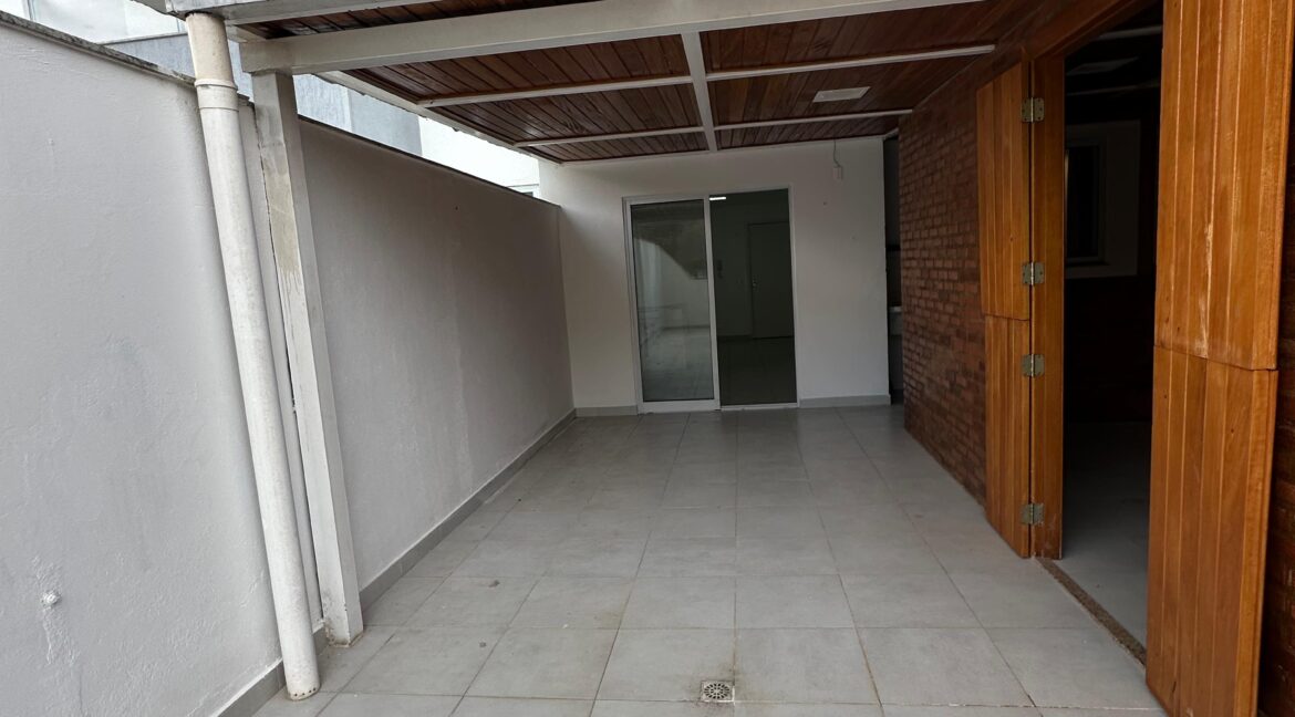 WhatsApp Image 2025-02-04 at 17.01.43