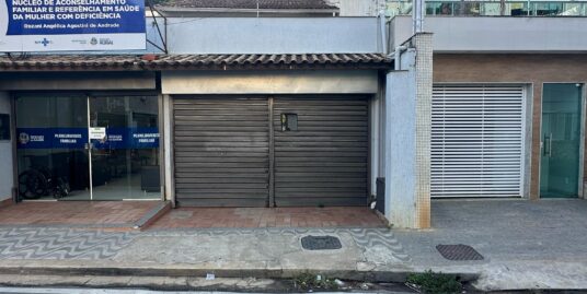 LOJA COM SOBRELOJA COM 02 SALAS AMPLAS NO CENTRO