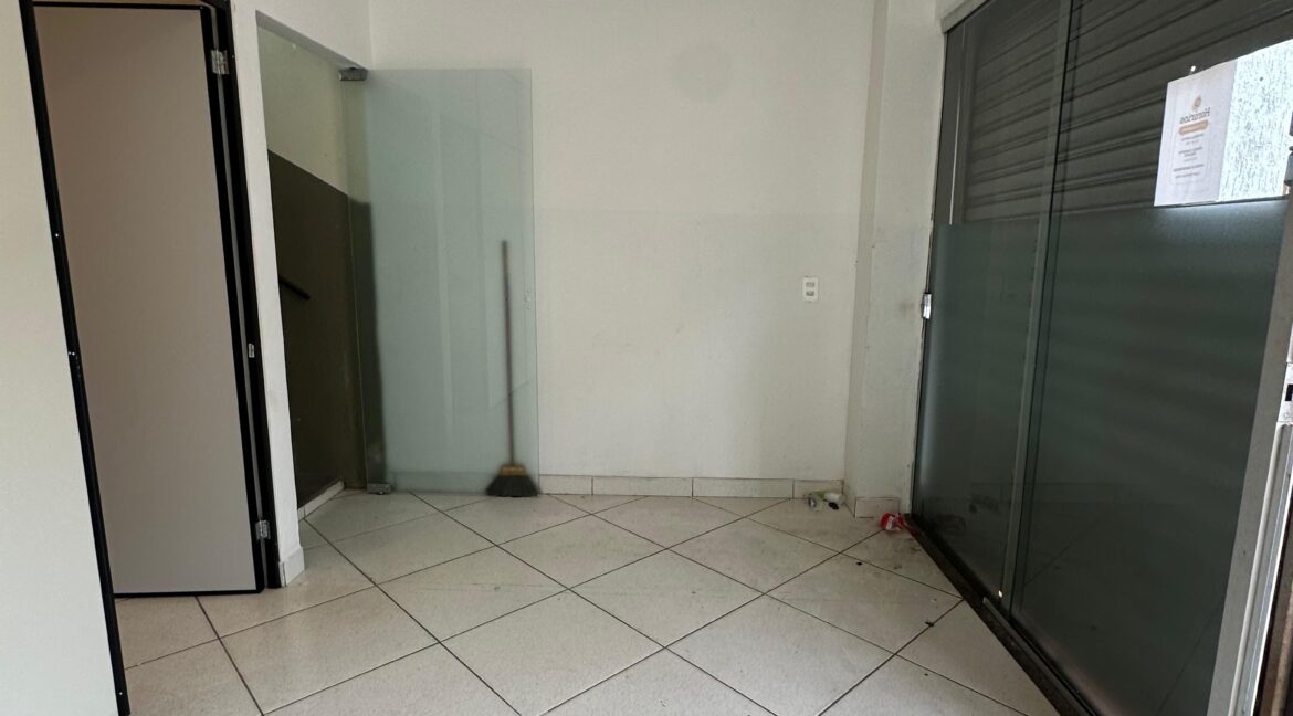 WhatsApp Image 2025-09-15 at 15.56.34 (3)