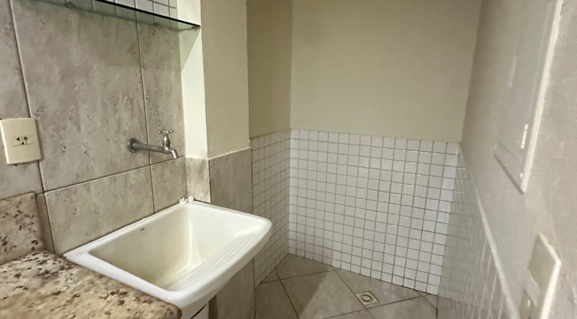 WhatsApp Image 2025-05-06 at 14.48.19