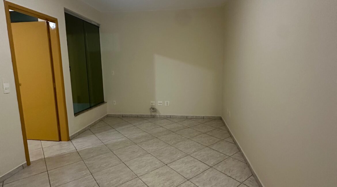 WhatsApp Image 2025-05-06 at 14.48.20 (1)