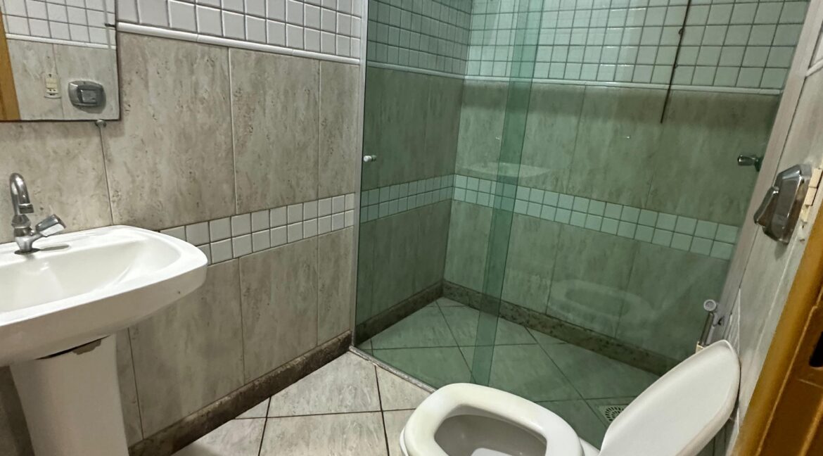 WhatsApp Image 2025-05-06 at 14.48.23 (1)