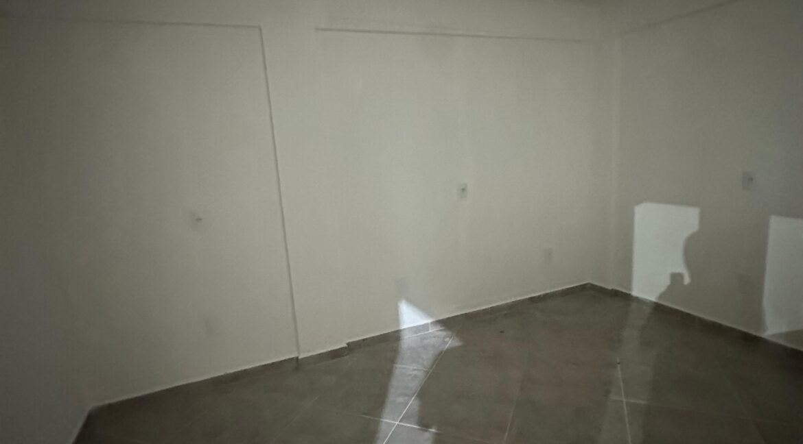 WhatsApp Image 2025-04-25 at 15.39.50