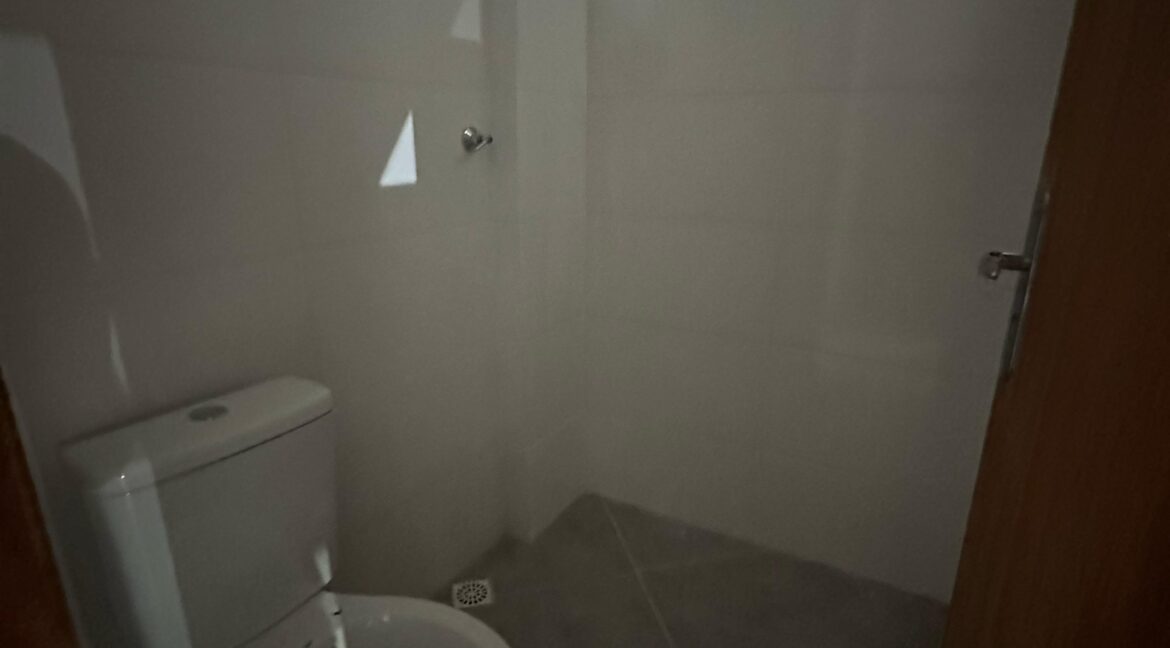 WhatsApp Image 2025-04-25 at 15.39.53