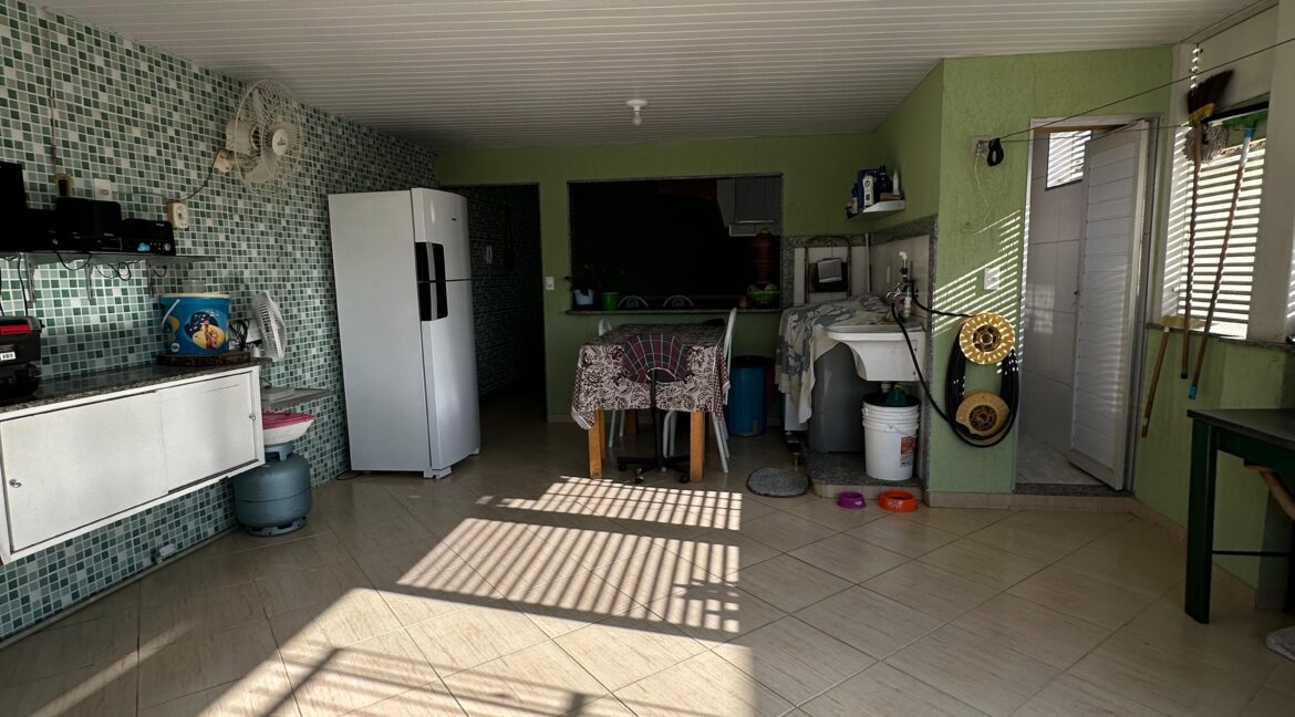 WhatsApp Image 2025-08-18 at 17.22.12 (1)