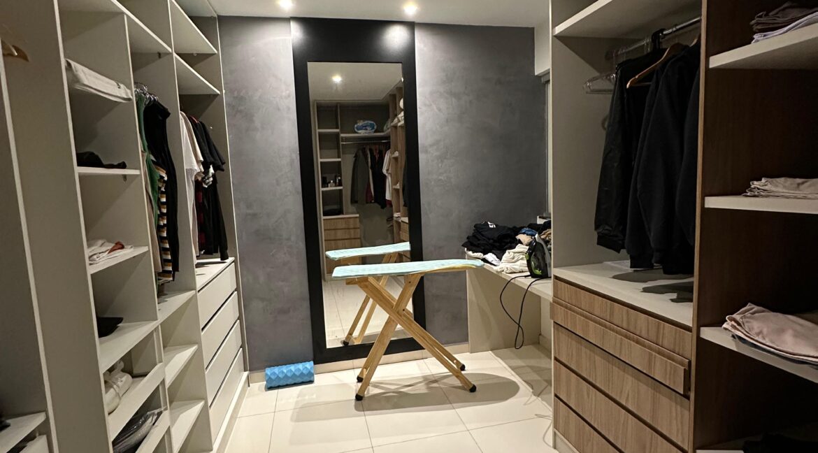 WhatsApp Image 2025-08-22 at 09.16.09 (1)