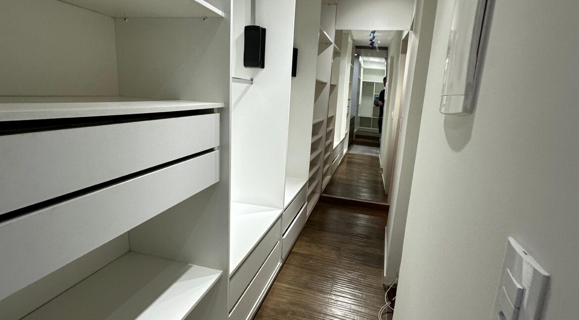 WhatsApp Image 2025-08-25 at 15.34.32 (2)