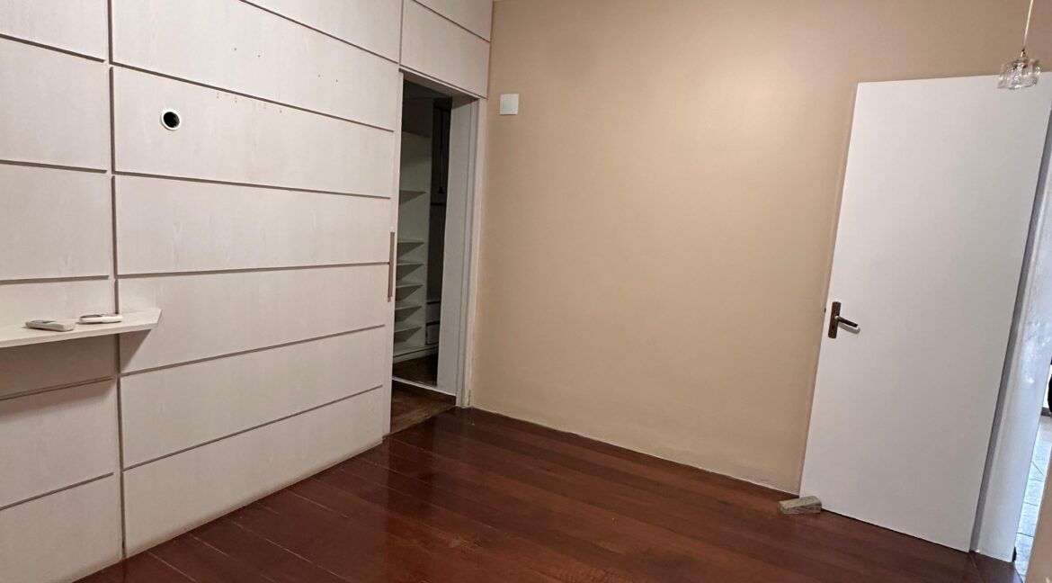 WhatsApp Image 2025-08-25 at 15.34.34