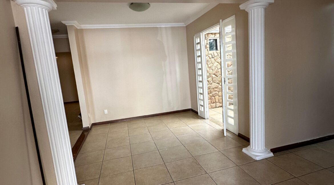 WhatsApp Image 2025-08-25 at 15.34.34 (4)