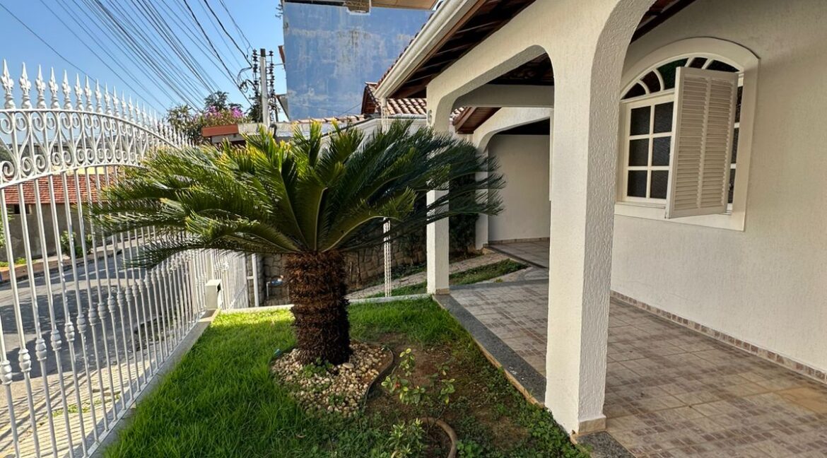 WhatsApp Image 2025-08-25 at 15.36.15 (1)