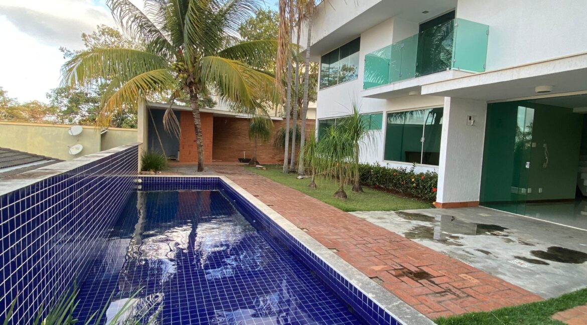 WhatsApp Image 2025-09-02 at 16.56.52 (1)