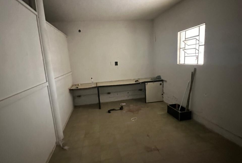 WhatsApp Image 2025-10-10 at 14.14.00