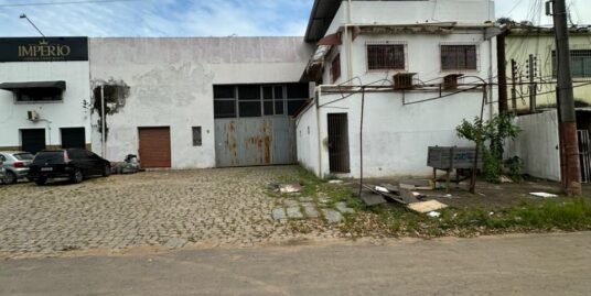 GALPÃO COM 1.200 M² NO SANTA HELENA