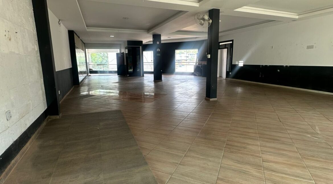 WhatsApp Image 2025-10-15 at 11.09.38 (1)