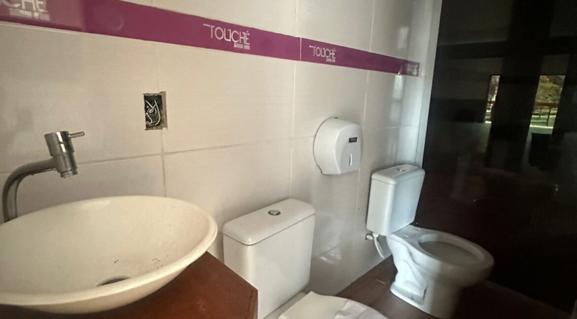 WhatsApp Image 2025-10-15 at 11.09.42 (2)