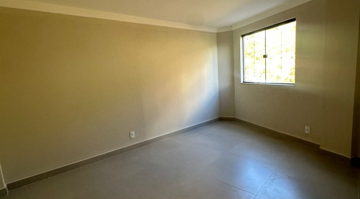 WhatsApp Image 2025-10-22 at 17.40.11 (1)