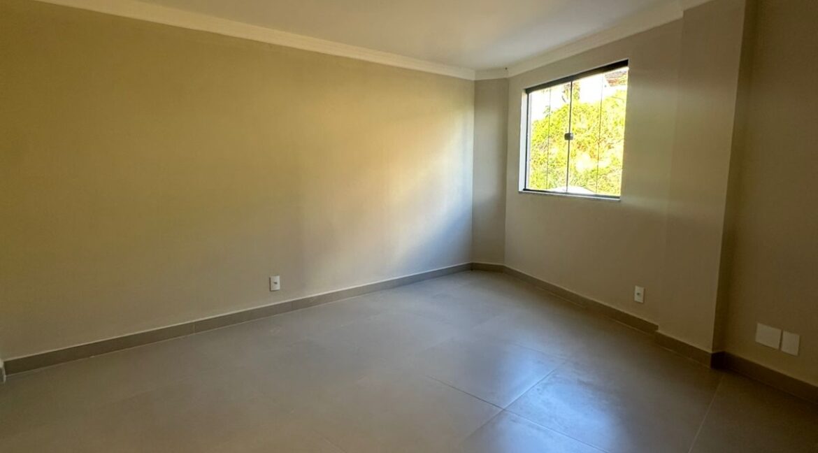 WhatsApp Image 2025-10-22 at 17.40.12 (1)