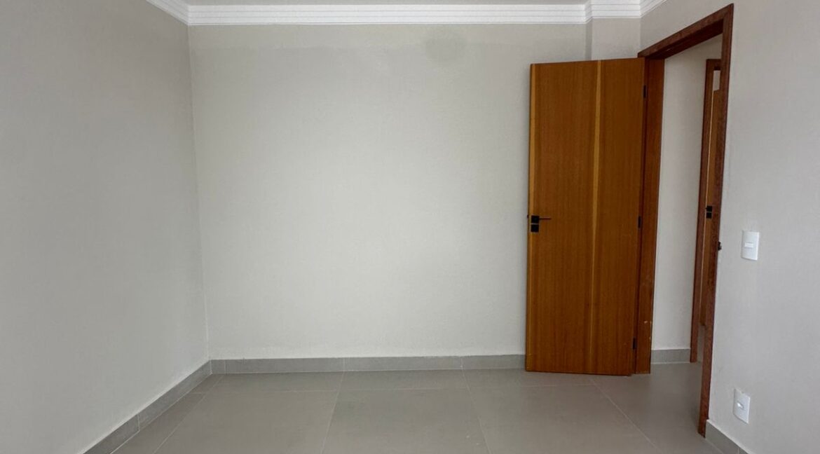 WhatsApp Image 2025-10-22 at 17.40.12 (3)