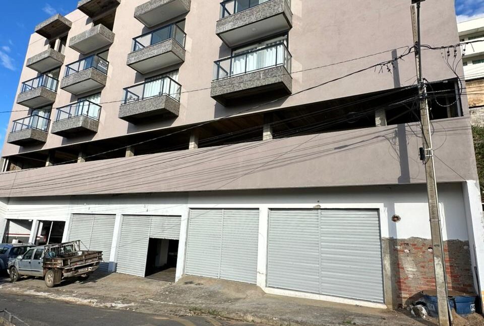 WhatsApp Image 2025-10-22 at 17.40.16 (1)