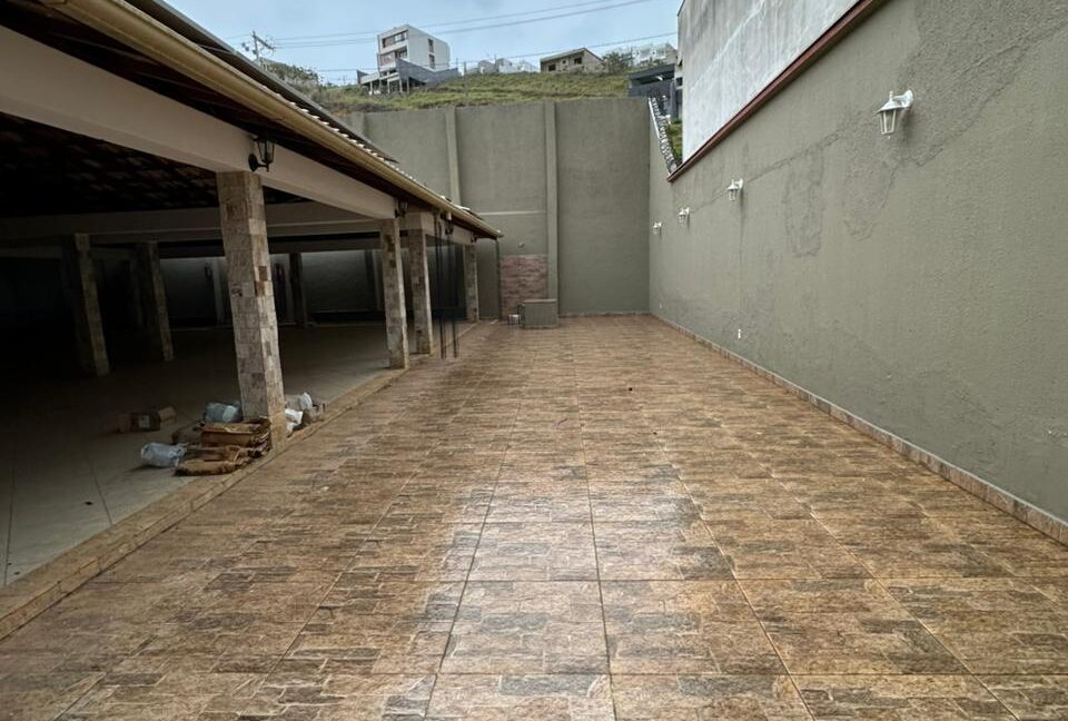 WhatsApp Image 2025-11-03 at 16.43.10 (2)