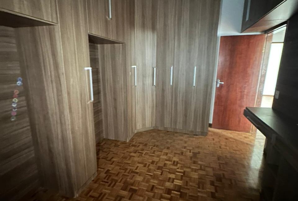 WhatsApp Image 2025-11-03 at 17.13.15 (1)