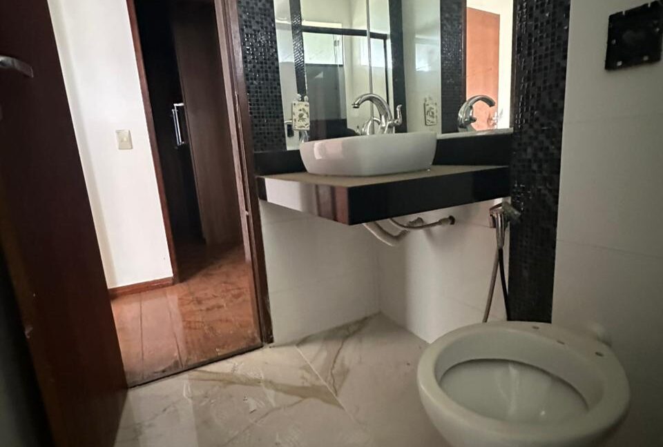 WhatsApp Image 2025-11-03 at 17.13.15