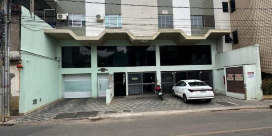 APARTAMENTO AMPLO COM 03 QUARTOS NA BARRA