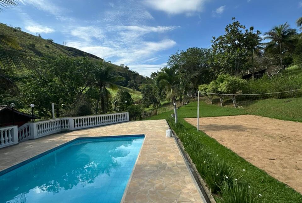 WhatsApp Image 2025-11-14 at 15.49.39