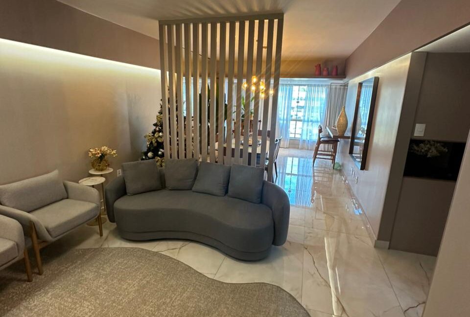 WhatsApp Image 2025-11-14 at 16.16.18 (1)