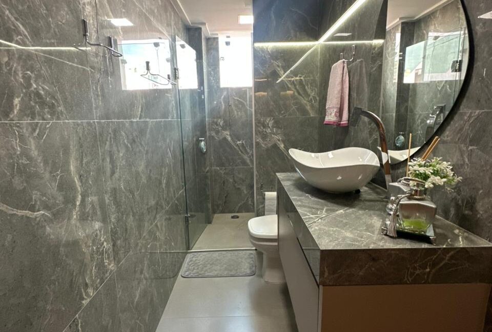 WhatsApp Image 2025-11-14 at 16.16.21 (2)