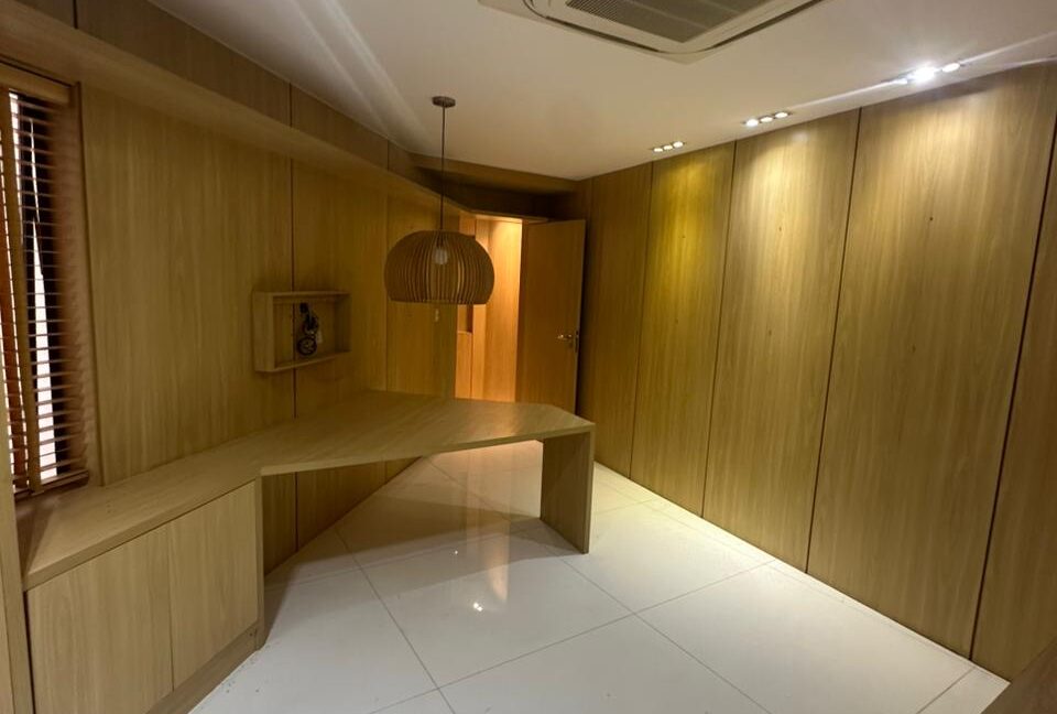 WhatsApp Image 2025-11-27 at 09.47.46 (2)