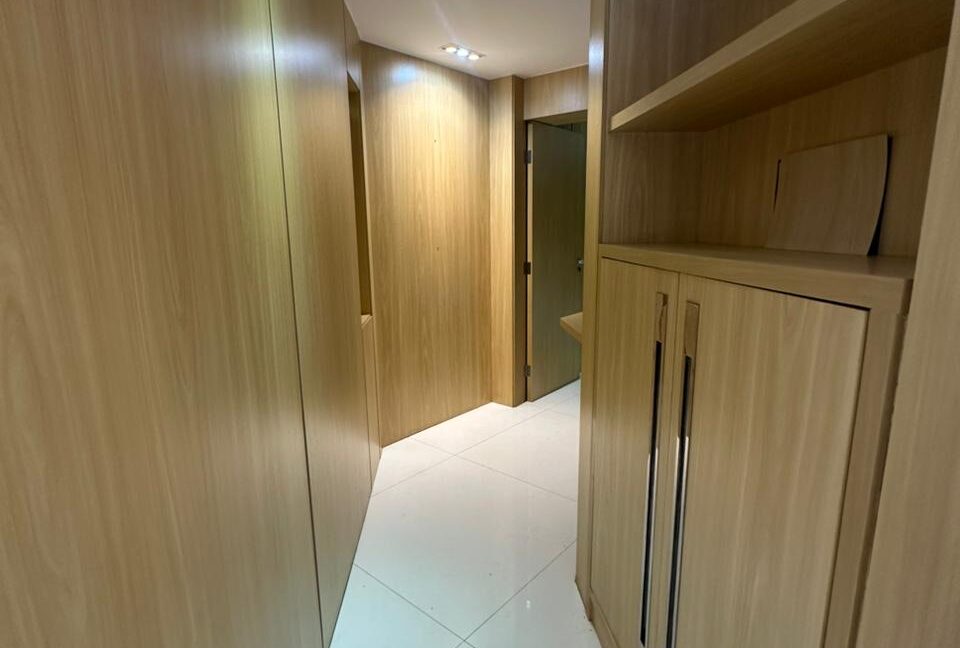 WhatsApp Image 2025-11-27 at 09.47.46