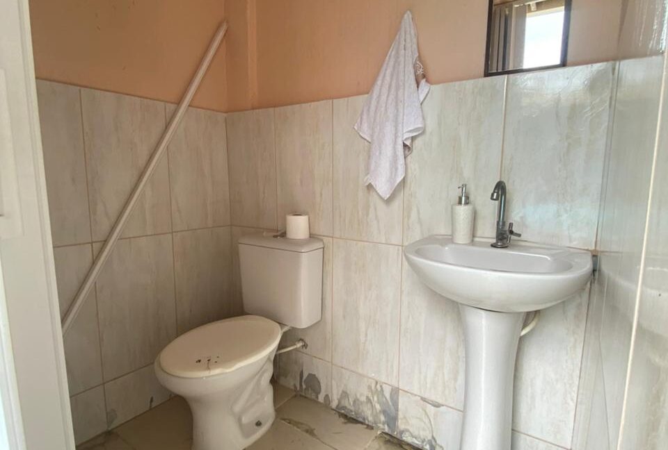 WhatsApp Image 2025-11-27 at 10.22.32 (4)