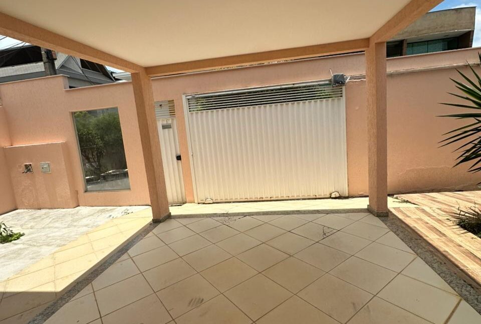 WhatsApp Image 2025-12-01 at 11.36.02