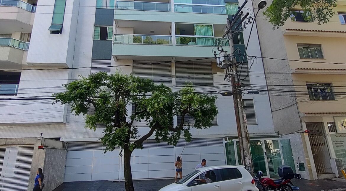 WhatsApp Image 2023-11-16 at 16.41.07 (1)