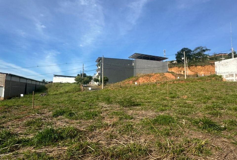 WhatsApp Image 2025-11-05 at 15.58.32 (1)