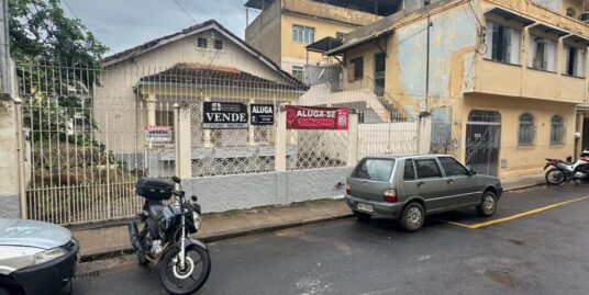 CASA COM 06 QUARTOS E TERRENO DE 419 M² NA BARRA