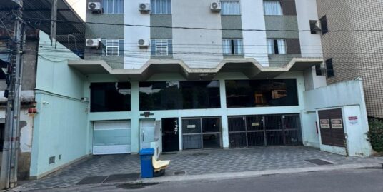 APARTAMENTO COM 03 QUARTOS NA BARRA