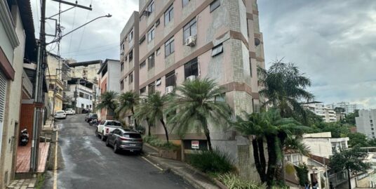 APARTAMENTO COM 03 QUARTOS NO SÃO FRANCISCO