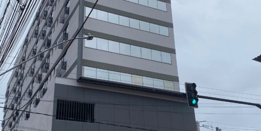 SALA COMERCIAL COM 38 M² E BANHEIRO NA BARRA
