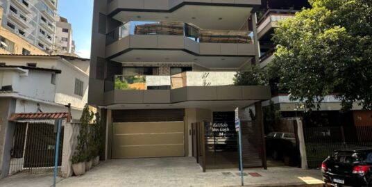 APARTAMENTO COM 04 QUARTOS E 02 VAGAS DE GARAGEM NO CENTRO